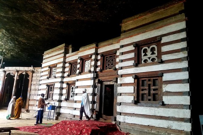 3 Days 2 nights Lalibela & Yemrehana Krestos seightseeeing tour - Day 2: Yemrehana Krestos and the final four churches