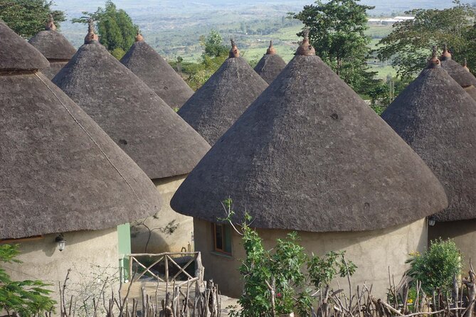 6 day Omo ValleyTours - Day 1: Jinka to Turmi and the Hamar area