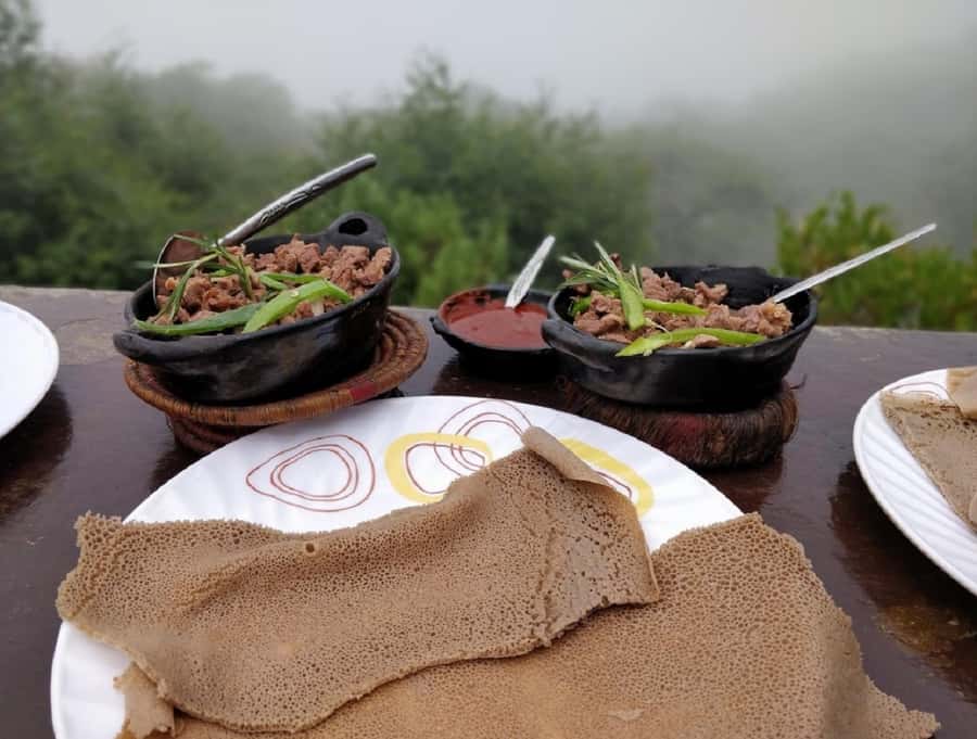 Addis Ababa: Debre Libanos, Blue Nile Gorge, and Cave Tour - Walking to the Portuguese Bridge