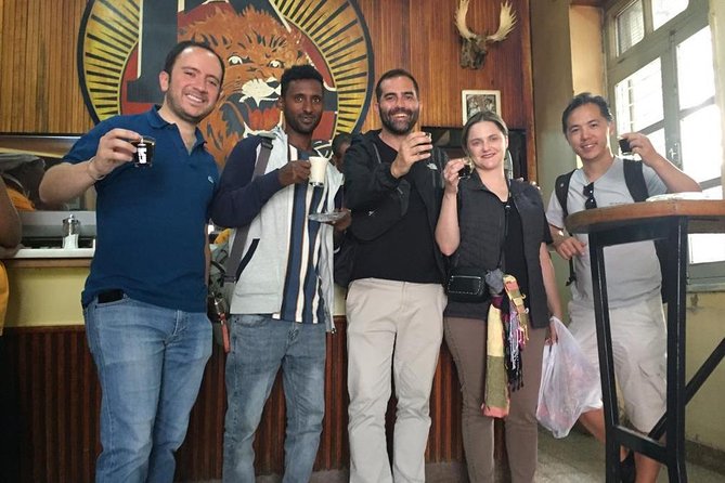 Best of Addis Ababa- (full day) - What the small group and vehicle mean for you