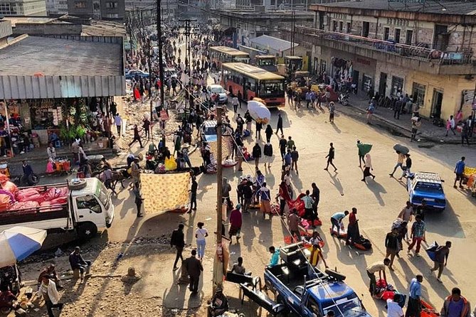 City tour of Addis, Transit in Addis by car - Shiro Meda and the road back into Addis Ababa