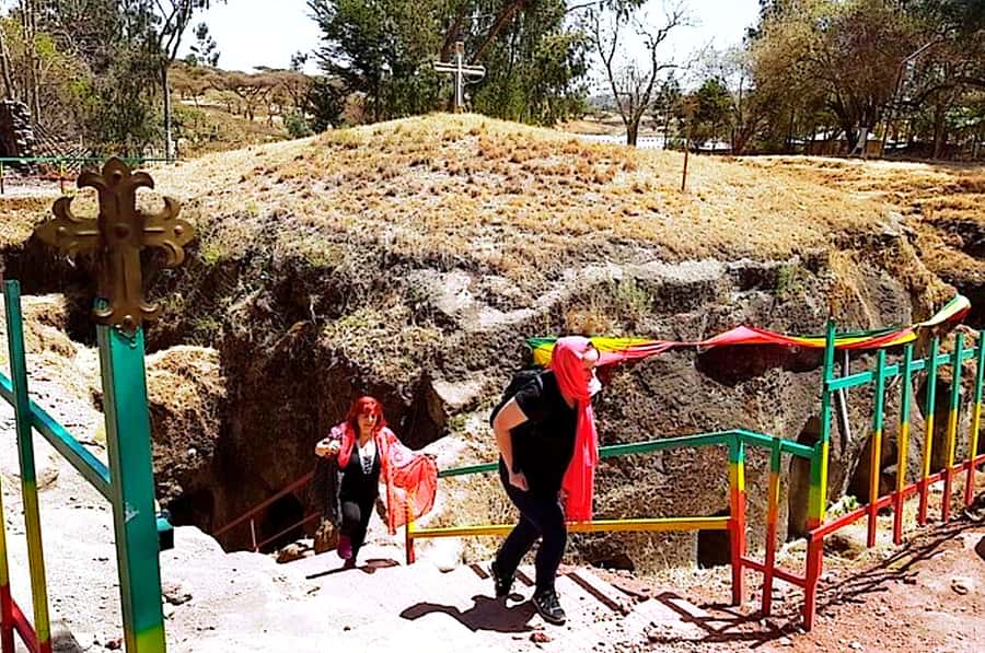 Day trip Adadi Mariam, Melka Kunture and Tiya stele - Five reasons this day trip is worth your time