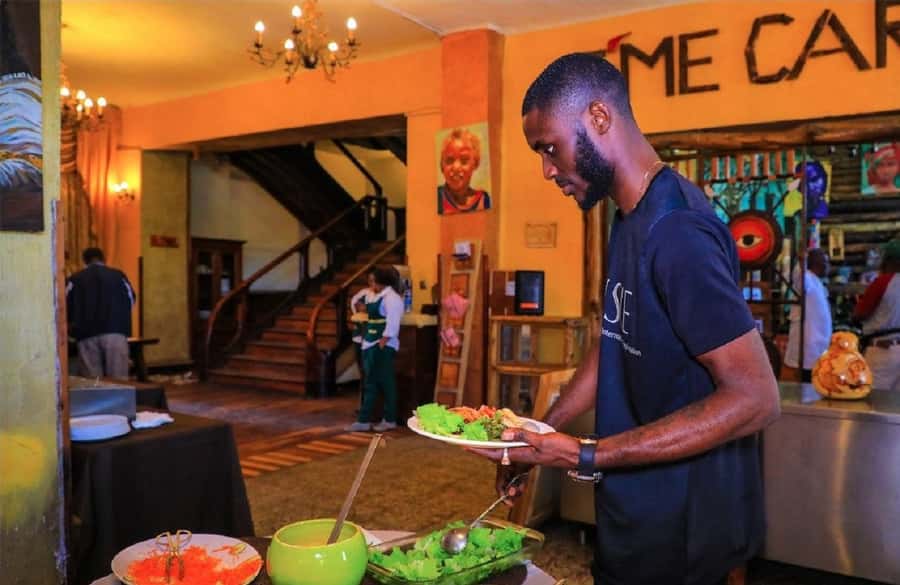 Ethiopian Culinary Tour - Market, Coffee Ceremony and More - The Guide and Driver Make the Difference