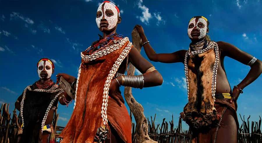 From Arba Minch: 4-Day Omo Valley Tribal Guided Tour - Meeting the Mursi and seeing the lip plates