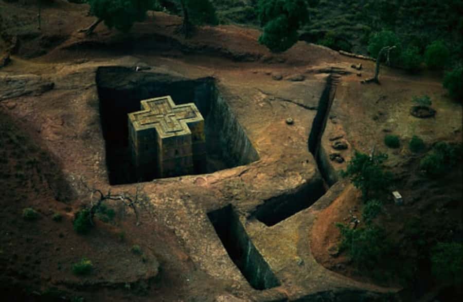 Full Day lalībela church's tour - Meeting your guide at Lalibela Airport