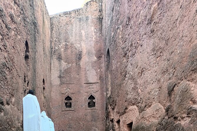 Full Day Tour To The 11 Rock Hewn Churches Of Lalibela - The noon to 2 pm closure and lunch