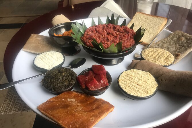 Go wheretheLocalsgo, Eatwhat thelocalseat!open Market&More Tours - How the private format affects the day