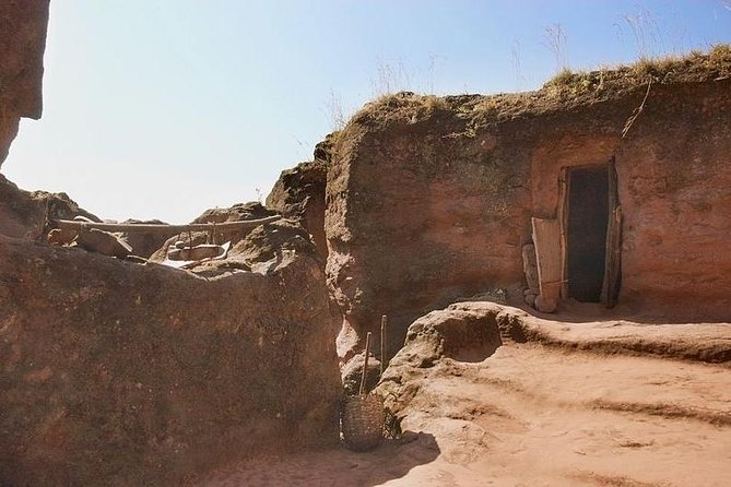 Lalibela 3 Days/ 2 Nights Tour package - Day 2: Ne’akuto Le’ab and Lalibela’s main church groups