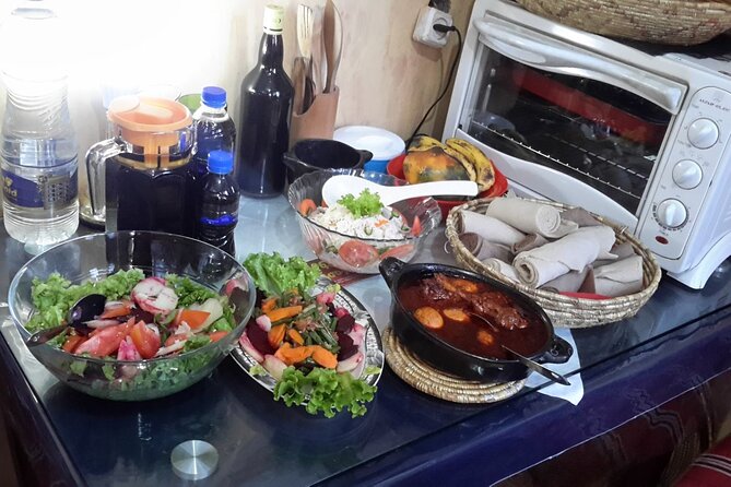 Private Ethiopian Home Cooking Class in Addis Ababa with Transfer - What appears on the shared table